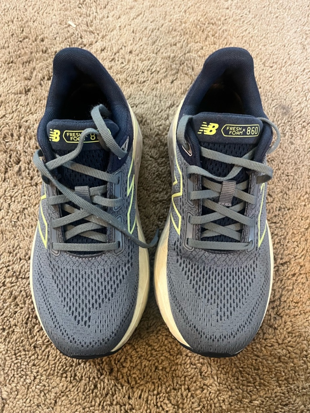 New Balance FreshFoam X 860v14 Women’s sneaker size US 8